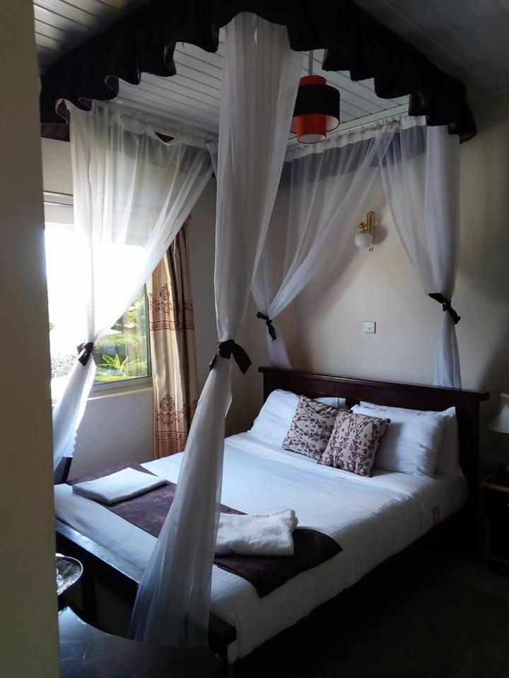 Lanet Matfam Resort Nakuru Kültér fotó